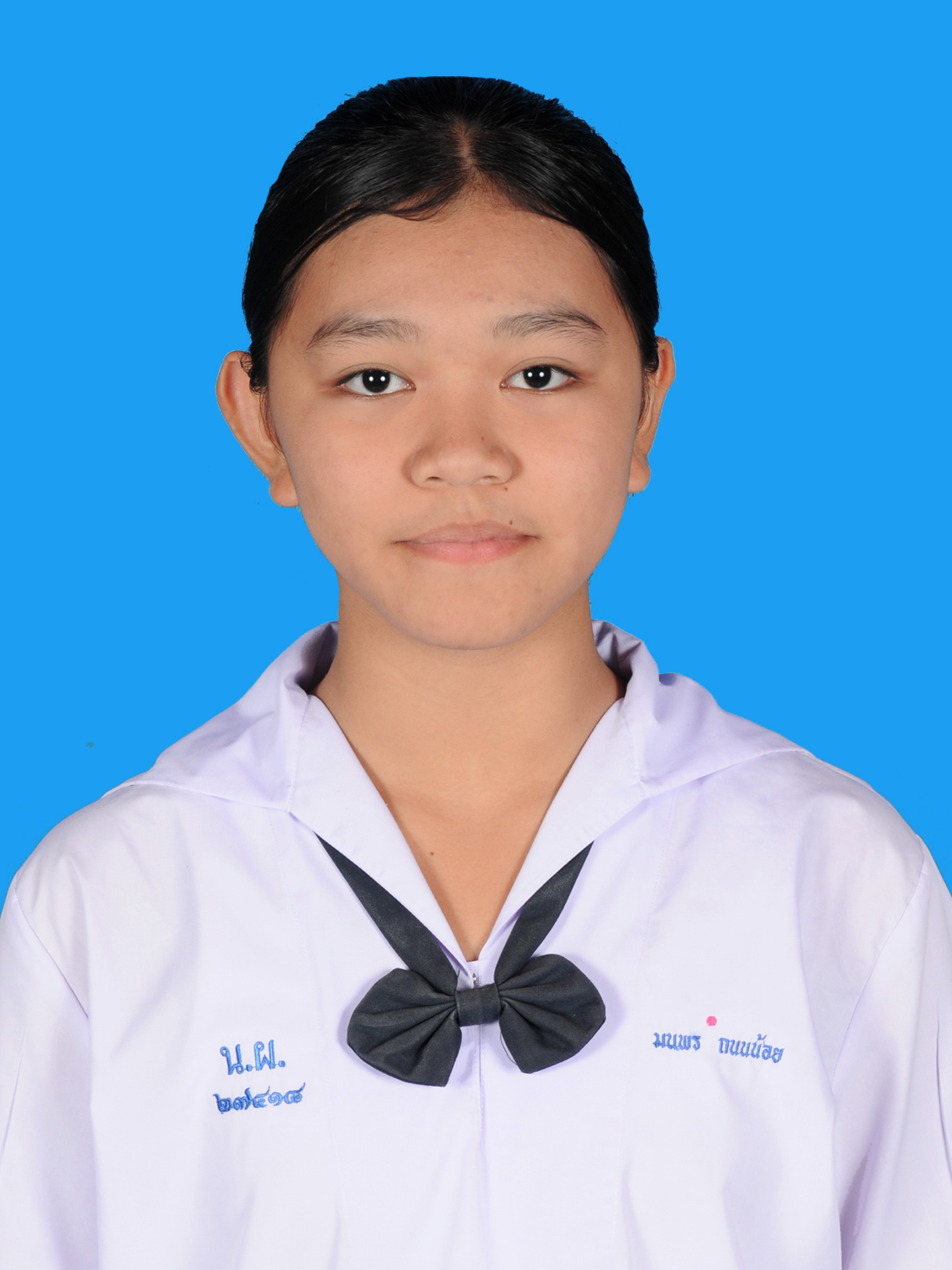 เด็กหญิงมนพร  ถนนน้อย