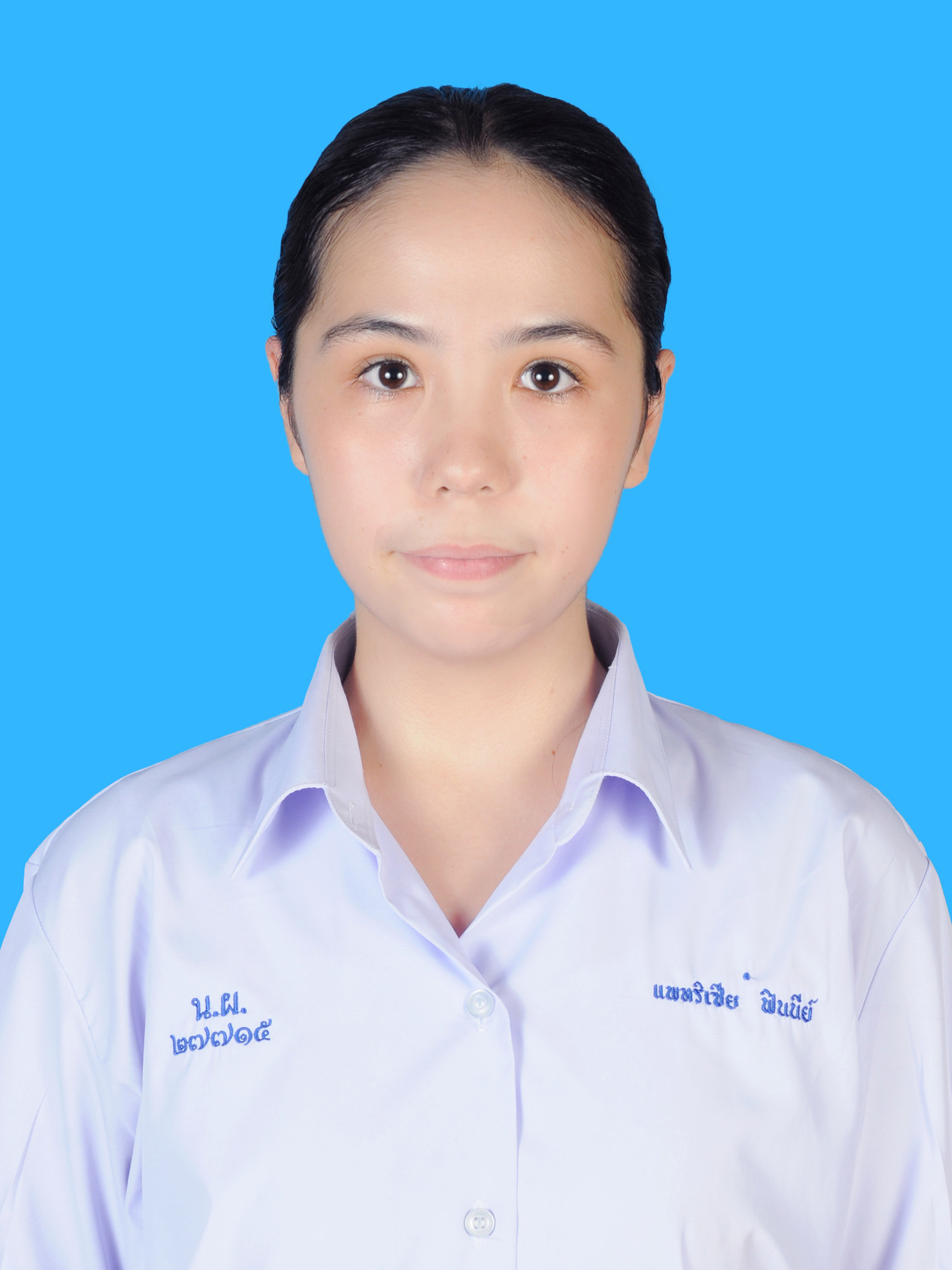นางสาวแพทริเซีย รสสุคนธ์  ฟินนีย์