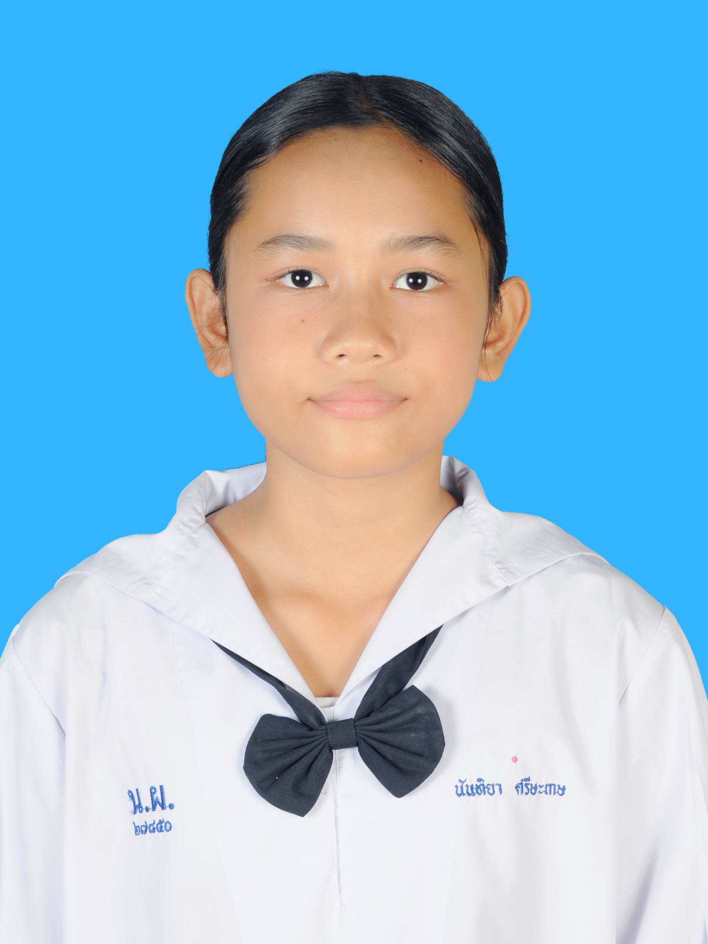 เด็กหญิงนันทิยา  ศรีษะเกษ