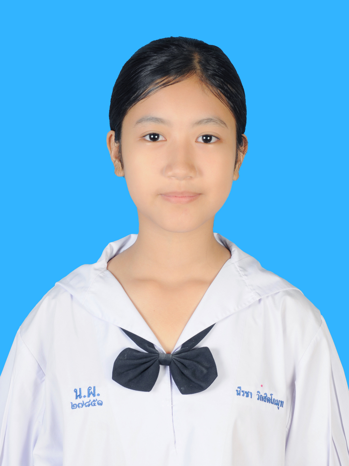 เด็กหญิงนีรชา  วิกสิตโกมุท
