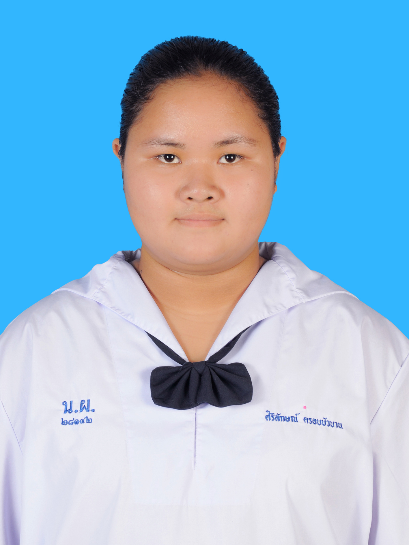 เด็กหญิงศิริลักษณ์  ครอบบัวบาน